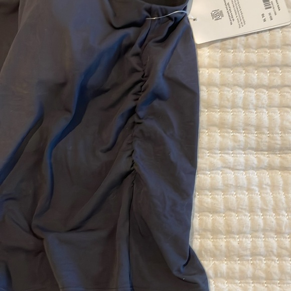 Athleta Essence Mock Neck Tank - Picture 6 of 12